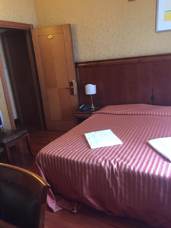 Hotel Wonderful In Rzym Zewnętrze zdjęcie