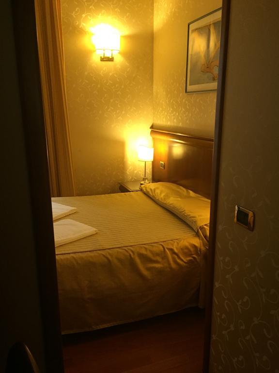 Hotel Wonderful In Rzym Zewnętrze zdjęcie