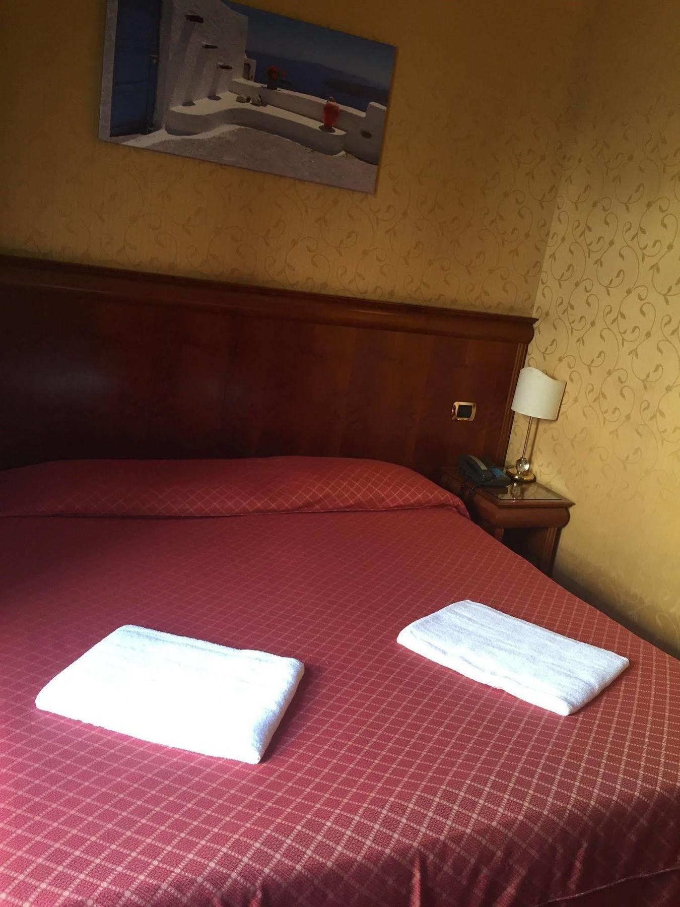 Hotel Wonderful In Rzym Zewnętrze zdjęcie